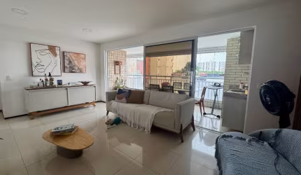 Apartamento no Luciano Cavalcante