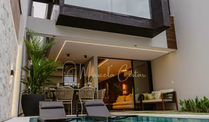 Casa no Eusébio em rua privativa