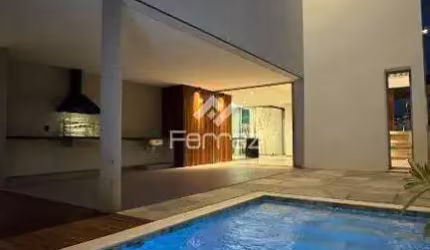 Casa em condomínio fechado à venda, 3 suítes, 6 vagas, Condomínio Tambóre - Uberlândia/MG