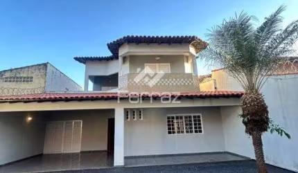 Casa Sobrado à venda no Bairro Umuarama