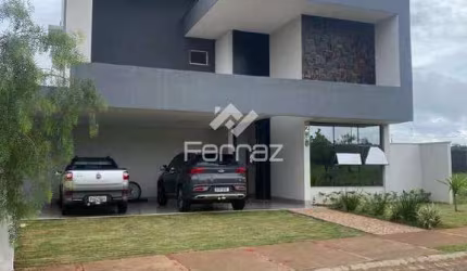 Excelente casa sobrado no Condomínio Arts em Uberlândia