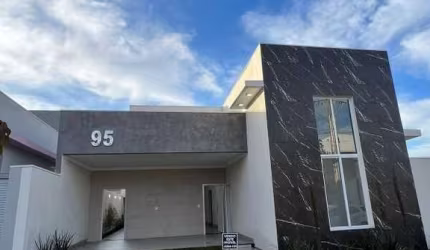 Casa linda em condomínio fechado em Uberlândia
