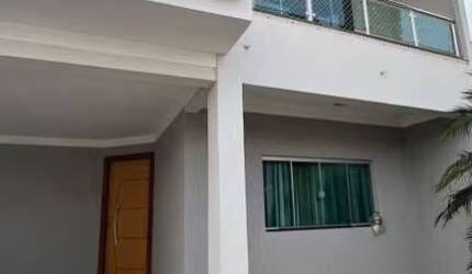 Casa à venda, 5 quartos, 2 suítes, 2 vagas, Jardim Botânico - Uberlândia/MG