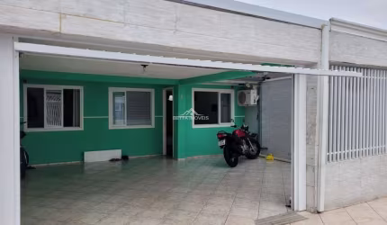 Casa para Venda em Curitiba, Alto Boqueirão, 3 dormitórios, 1 banheiro, 2 vagas