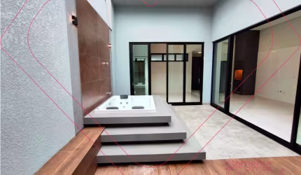 Belíssima residência localizada no Jardim Europa, Maringá-Pr.
