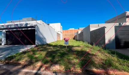 Terreno com ótima topografia, localizado no Jardim Yoshi, Umuarama.