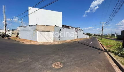 Galpão para alugar, Osvaldo Rezende - Uberlândia/MG - Rotina Imobiliária