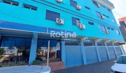 Prédio Inteiro para alugar, 30 quartos, Centro - Uberlândia/MG - Rotina Imobiliária