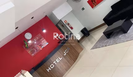 Prédio Inteiro para alugar, Centro - Uberlândia/MG - Rotina Imobiliária
