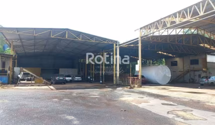 Galpão para alugar, Distrito Industrial - Uberlândia/MG - Rotina Imobiliária