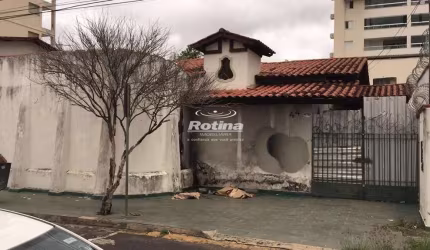 Casa Comercial para alugar, 4 quartos, Martins - Uberlândia/MG - Rotina Imobiliária