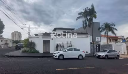 Casa para alugar, 5 quartos, Vigilato Pereira - Uberlândia/MG - Rotina Imobiliária