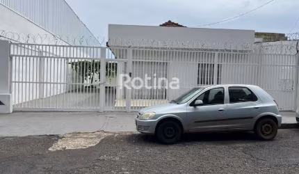 Comercial para alugar, Nossa Senhora Aparecida - Uberlândia/MG - Rotina Imobiliária
