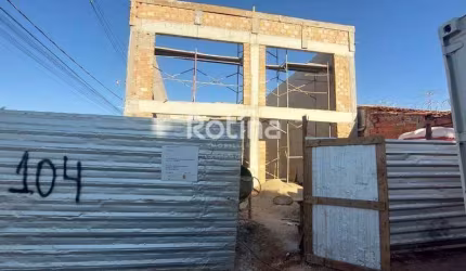 Galpão para alugar, Carajás - Uberlândia/MG - Rotina Imobiliária