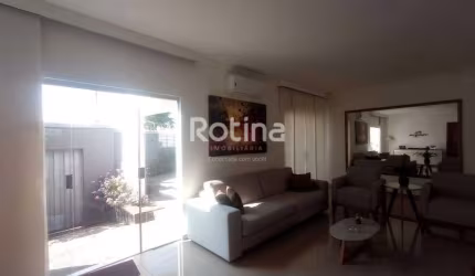 Casa para alugar, 3 quartos, Cidade Jardim - Uberlândia/MG - Rotina Imobiliária