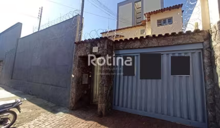 Casa para alugar, 4 quartos, Centro - Uberlândia/MG - Rotina Imobiliária