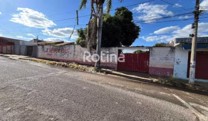 Loja para alugar, 5 quartos, Custódio Pereira - Uberlândia/MG - Rotina Imobiliária