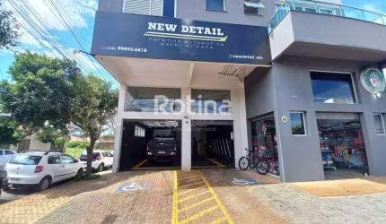 Loja para alugar, Segismundo Pereira - Uberlândia/MG - Rotina Imobiliária