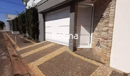 Casa para alugar, 3 quartos, Alto Umuarama - Uberlândia/MG - Rotina Imobiliária