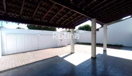Casa para alugar, 4 quartos, Morada da Colina - Uberlândia/MG - Rotina Imobiliária