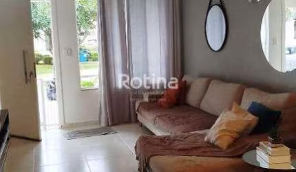 Casa Condomínio Fechado para alugar, 4 quartos, Jardim Karaíba - Uberlândia/MG - Rotina Imobiliária