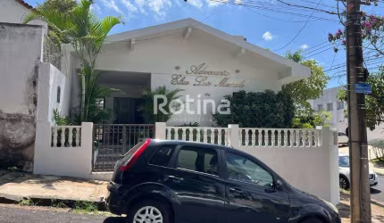 Casa Comercial para alugar, 3 quartos, Lídice - Uberlândia/MG - Rotina Imobiliária