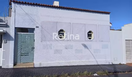 Casa Comercial para alugar, 4 quartos, Nossa Senhora Aparecida - Uberlândia/MG - Rotina Imobiliária
