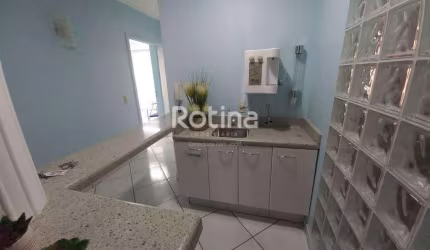 Casa Comercial para alugar, Lídice - Uberlândia/MG - Rotina Imobiliária