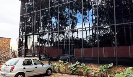 Loja para alugar, Vigilato Pereira - Uberlândia/MG - Rotina Imobiliária