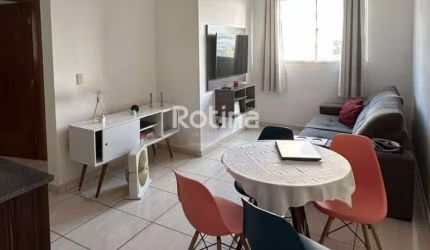 Apartamento para alugar, 2 quartos, Laranjeiras - Uberlândia/MG - Rotina Imobiliária