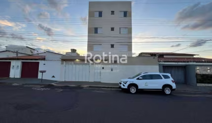 Apartamento para alugar, 2 quartos, Segismundo Pereira - Uberlândia/MG - Rotina Imobiliária