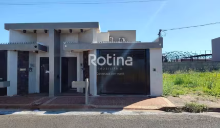 Casa para alugar, 3 quartos, Novo Mundo - Uberlândia/MG - Rotina Imobiliária