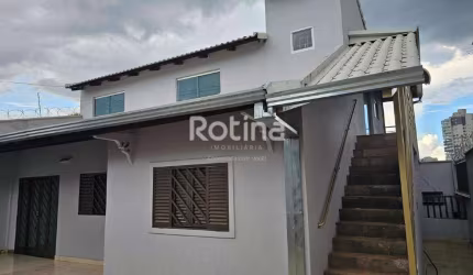 Casa para alugar, 5 quartos, Morada da Colina - Uberlândia/MG - Rotina Imobiliária