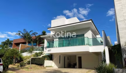 Casa Condomínio Fechado para alugar, 5 quartos, Gávea - Uberlândia/MG - Rotina Imobiliária