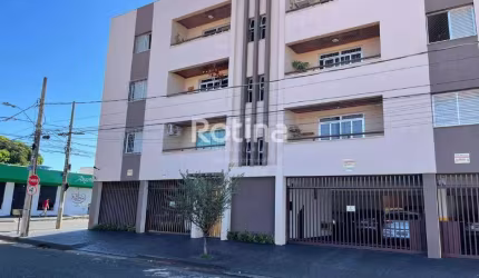 Apartamento para alugar, 3 quartos, Brasil - Uberlândia/MG - Rotina Imobiliária