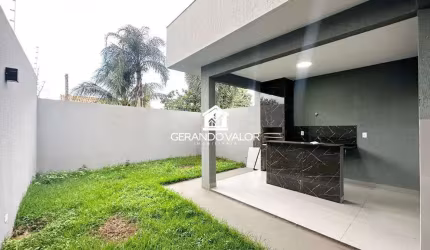Linda Casa 1 quadra da Av. Lúdio Martins Coelho
