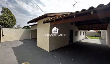 Casa Grande| Piscina| cômodos amplos
