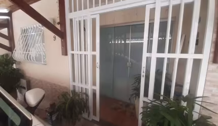 Casa para Venda em Nilópolis, Centro, 2 dormitórios, 2 banheiros, 1 vaga