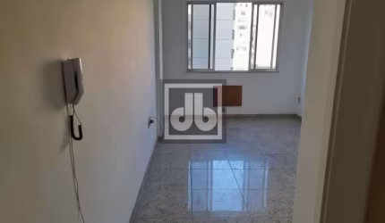 Kitnet / Stúdio à venda na Rua Marquês de Abrantes, Flamengo, Rio de Janeiro, 23 m2 por R$ 350.000