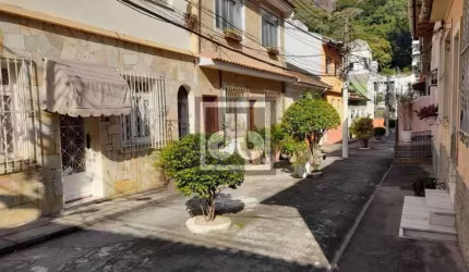 Casa com 4 quartos à venda na Rua Cosme Velho, Cosme Velho, Rio de Janeiro, 173 m2 por R$ 670.000