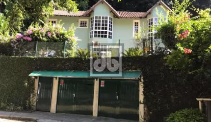Casa com 4 quartos à venda na Rua Conselheiro Lampreia, Cosme Velho, Rio de Janeiro, 250 m2 por R$ 2.200.000