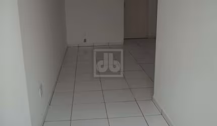 Apartamento com 1 quarto à venda na Rua do Resende, Centro, Rio de Janeiro, 50 m2 por R$ 190.000