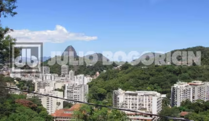 Casa em condomínio fechado com 5 quartos à venda na Rua Professor Olinto de Oliveira, Santa Teresa, Rio de Janeiro, 356 m2 por R$ 1.500.000