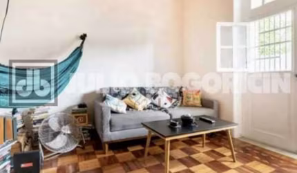 Apartamento com 2 quartos à venda na Rua Almirante Alexandrino, Santa Teresa, Rio de Janeiro, 82 m2 por R$ 435.000