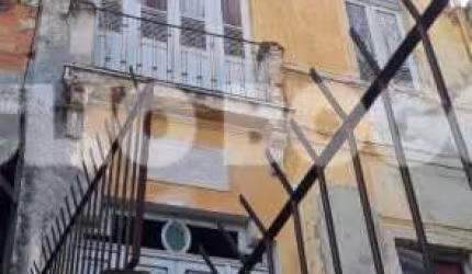Casa com 5 quartos à venda na Rua Benjamim Constant, Glória, Rio de Janeiro, 142 m2 por R$ 700.000