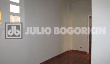 Apartamento com 2 quartos à venda na Rua Carlos Sampaio, Centro, Rio de Janeiro, 43 m2 por R$ 255.000