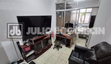 Kitnet / Stúdio à venda na Rua Silveira Martins, Flamengo, Rio de Janeiro, 26 m2 por R$ 330.000