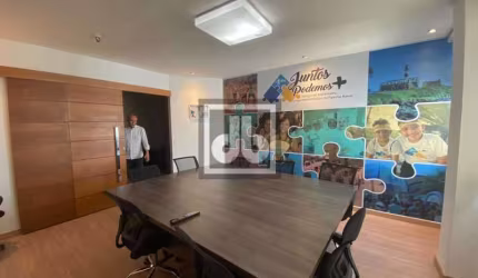Apartamento com 6 quartos à venda na Rua Teófilo Otoni, Centro, Rio de Janeiro, 26 m2 por R$ 700.000