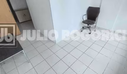 Sala comercial com 1 sala à venda na Avenida Nossa Senhora de Copacabana, Copacabana, Rio de Janeiro, 27 m2 por R$ 138.000