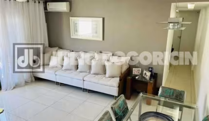 Apartamento com 3 quartos à venda na Rua João Alfredo, Tijuca, Rio de Janeiro, 92 m2 por R$ 900.000